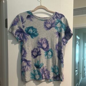Croft & Barrow Gray Top with Blue and Purple Floral Design